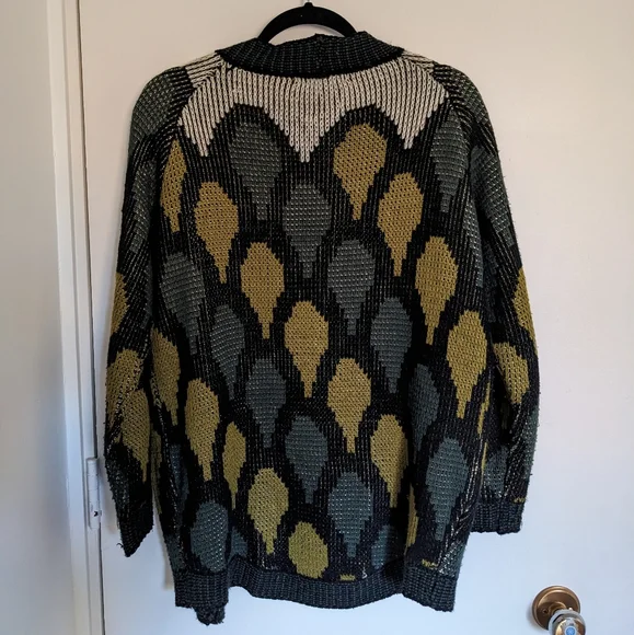 Patterned Open-Front Cardigan Sweater - Picture 3 of 6